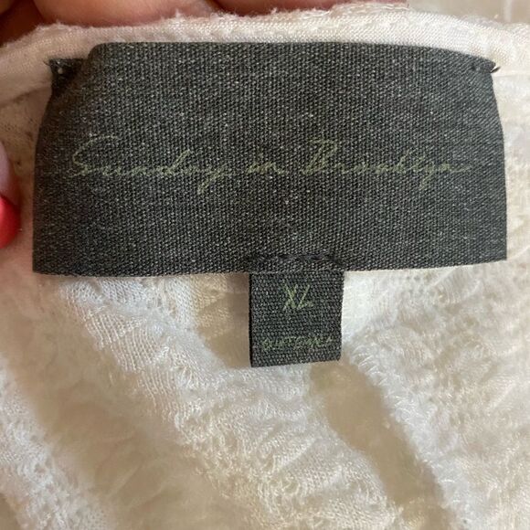 Anthropologie Sundays in Brooklyn V-Neck Blouse - Picture 6 of 6